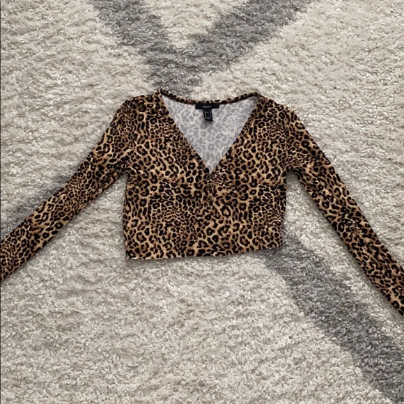 Forever 21 Tops - Cheetah Print Long Sleeve